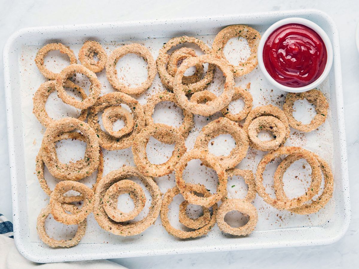 Baked Onion Rings on a Baking Dish